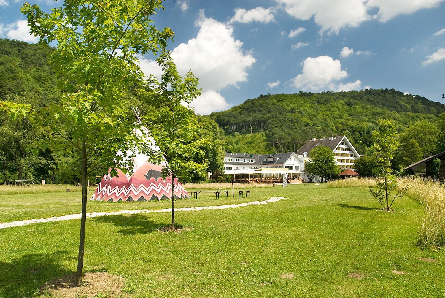 Hotel Krainerhuette Baden Exterior photo